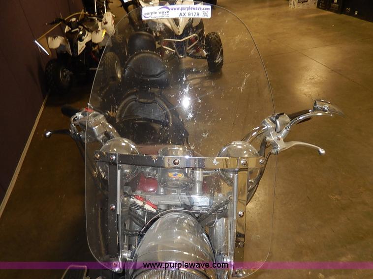 image for item AX9178 2002 Honda Shadow motorcycle