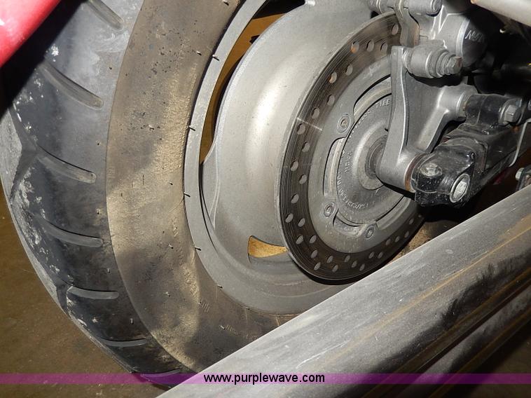 image for item AX9178 2002 Honda Shadow motorcycle