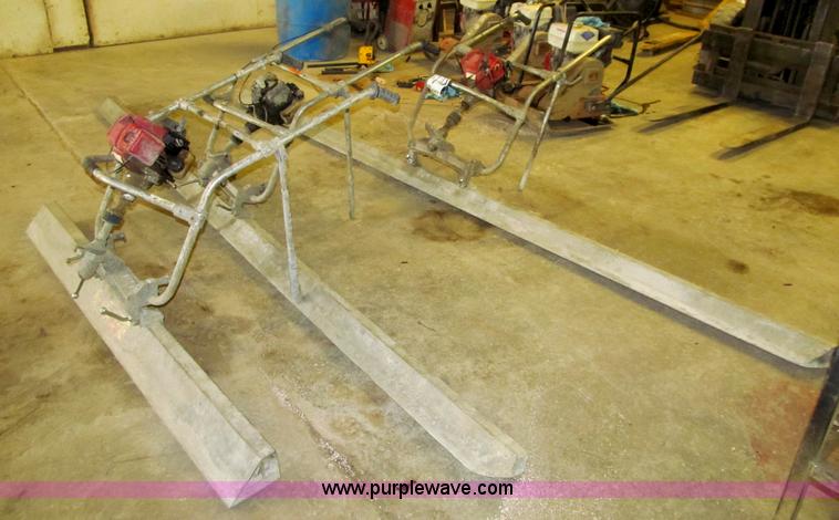 image for item E4679 (3) walk-behind screeds