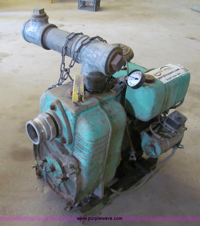 image for item E4680 Water pump