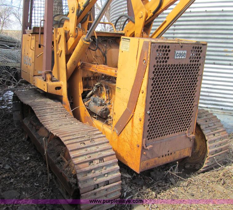 image for item E4683 1983 Case 850C track loader
