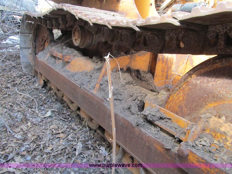 image for item E4683 1983 Case 850C track loader