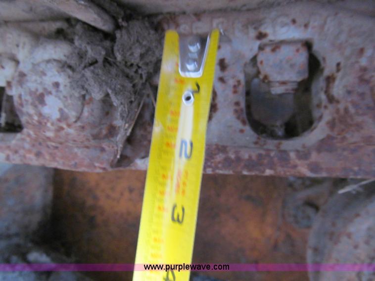 image for item E4683 1983 Case 850C track loader