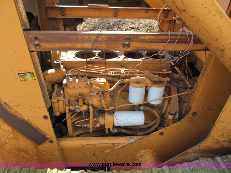 image for item E4683 1983 Case 850C track loader