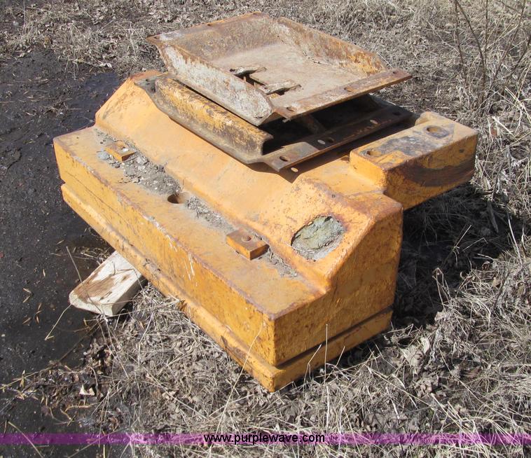 image for item E4683 1983 Case 850C track loader