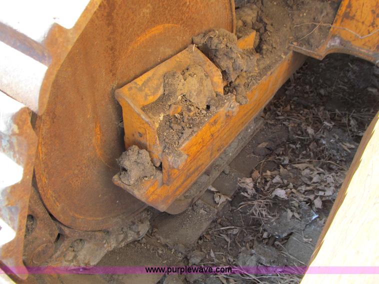 image for item E4683 1983 Case 850C track loader