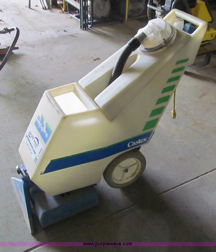 image for item E4690 Assroted tools