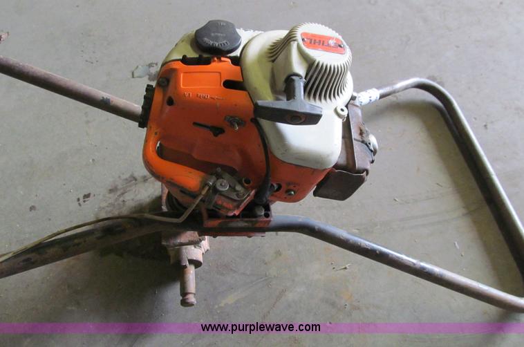 image for item E4690 Assroted tools