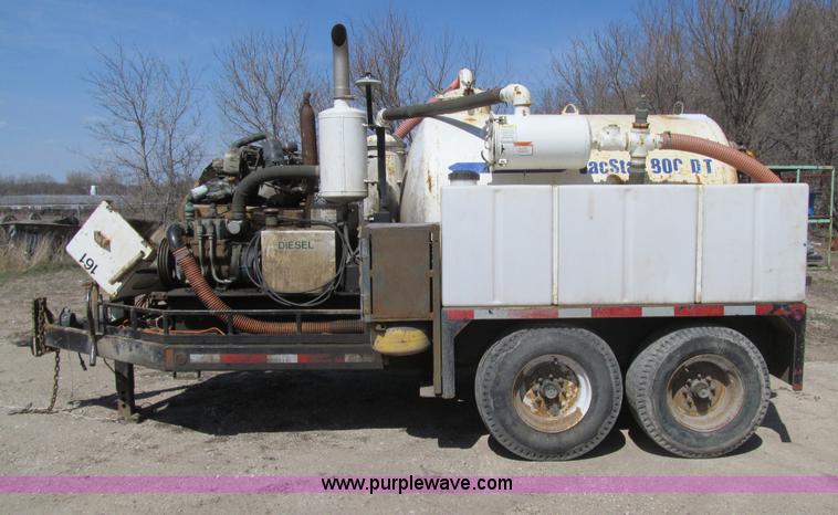 image for item E4698 Vacstar 800DT portable vacuum machine