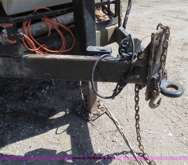 image for item E4698 Vacstar 800DT portable vacuum machine