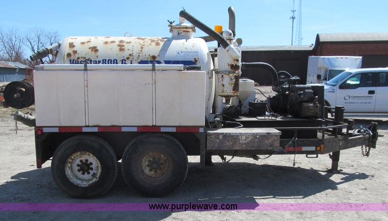 image for item E4699 Vacstar 800GT portable vacuum machine