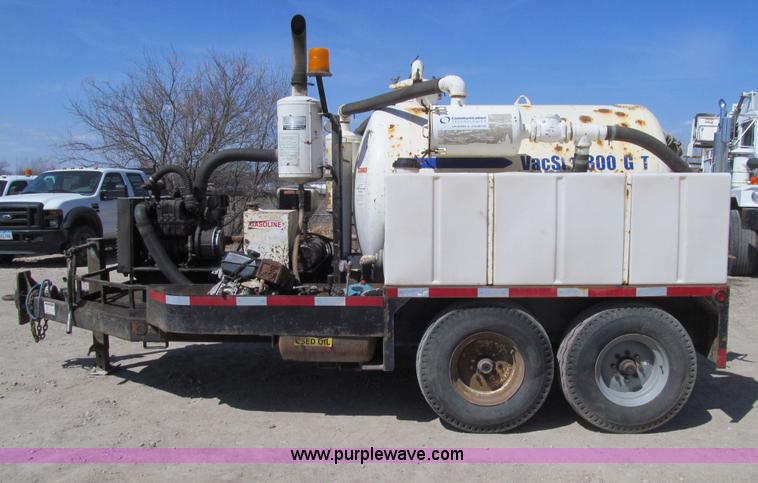 image for item E4699 Vacstar 800GT portable vacuum machine