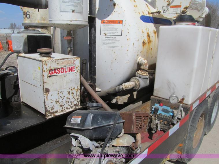 image for item E4699 Vacstar 800GT portable vacuum machine