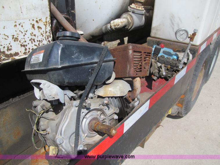 image for item E4699 Vacstar 800GT portable vacuum machine