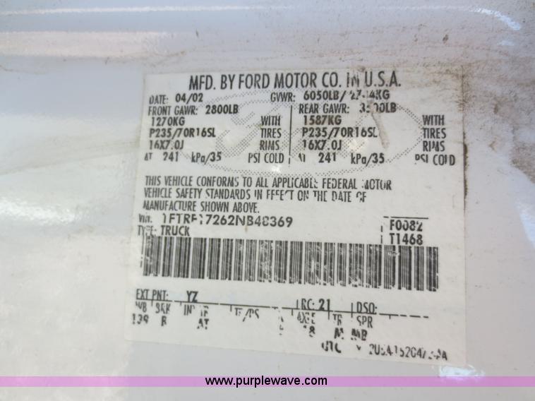 image for item F6855 2002 Ford F150 XL pickup truck