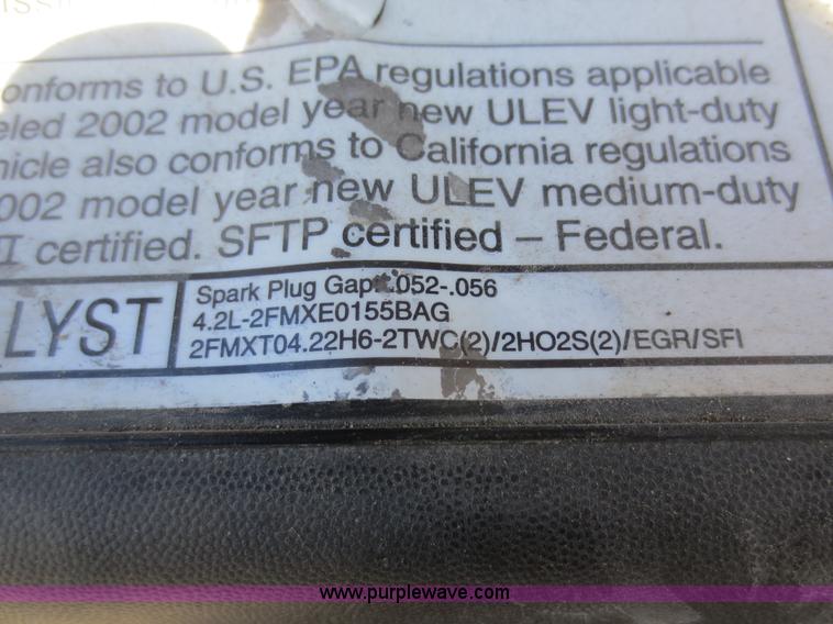 image for item F6855 2002 Ford F150 XL pickup truck