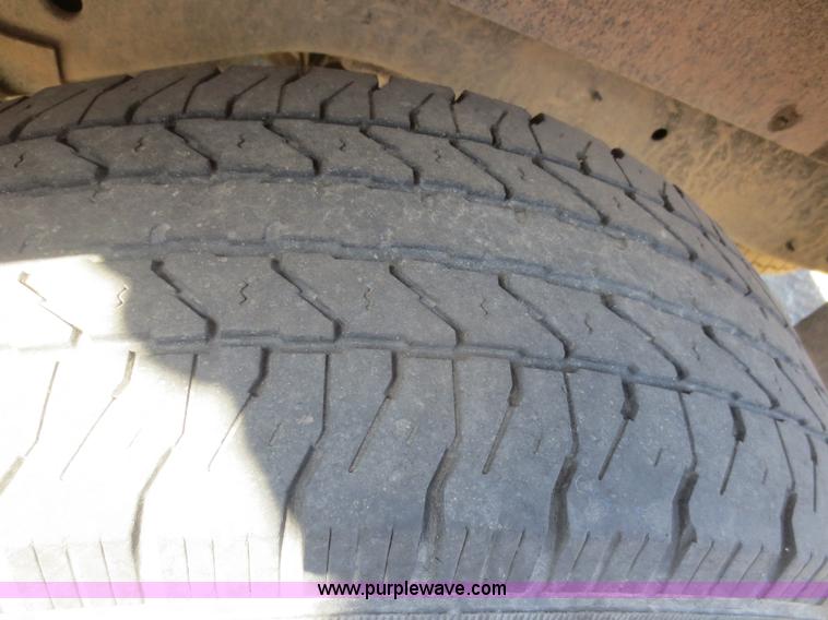 image for item F6857 1997 Dodge Dakota SLT pickup truck