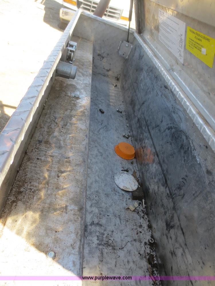 image for item F6857 1997 Dodge Dakota SLT pickup truck