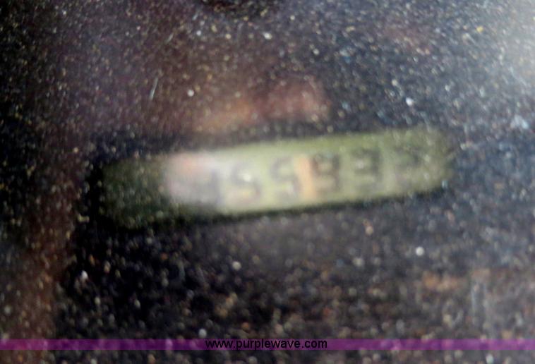 image for item F6857 1997 Dodge Dakota SLT pickup truck