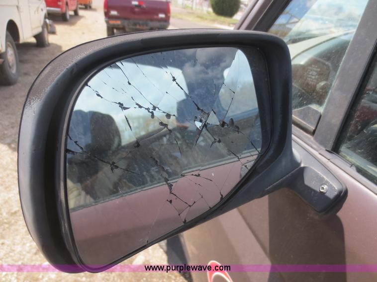 image for item F6860 1993 Ford F250 XL Utility bed truck