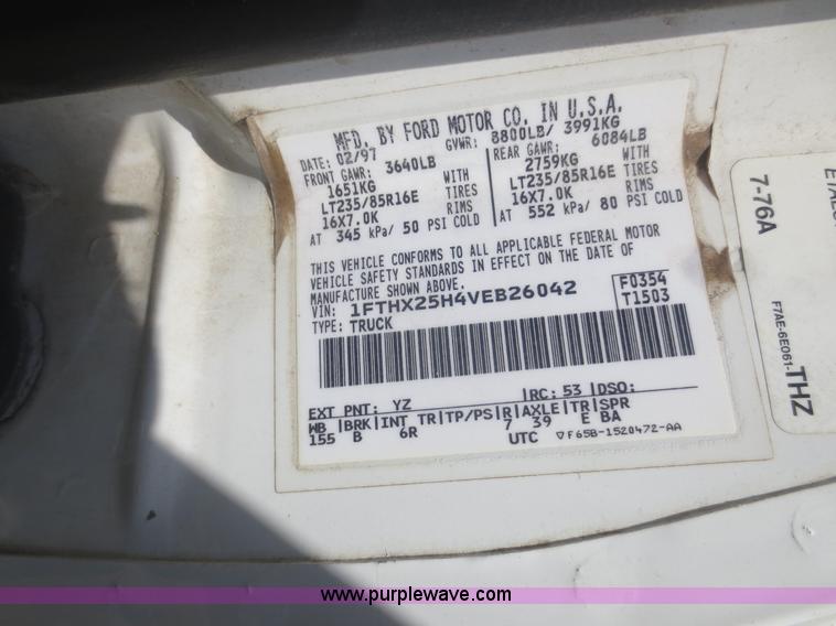 image for item F6861 1997 Ford F250 cab and chassis truck