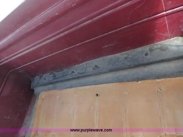 image for item F6861 1997 Ford F250 cab and chassis truck