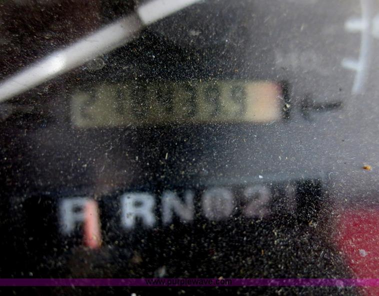 image for item F6861 1997 Ford F250 cab and chassis truck