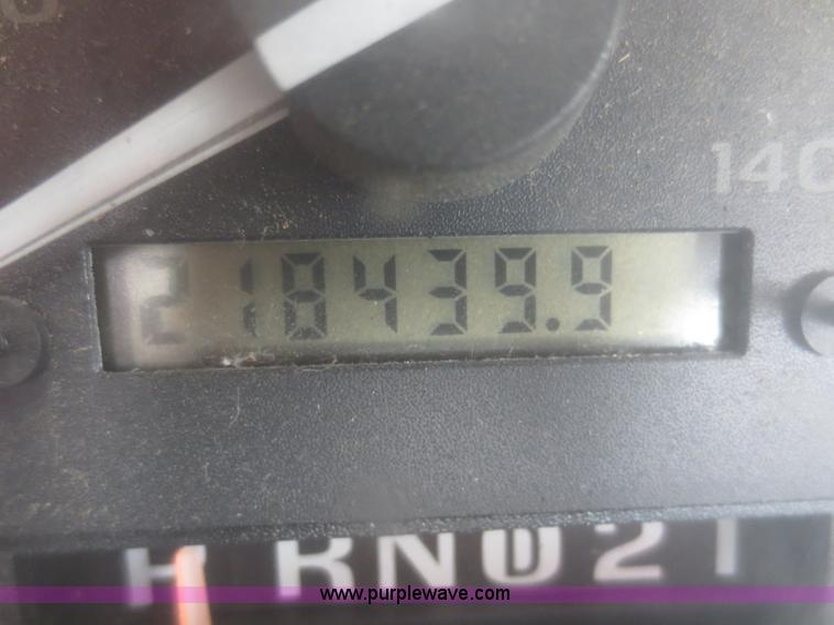 image for item F6861 1997 Ford F250 cab and chassis truck