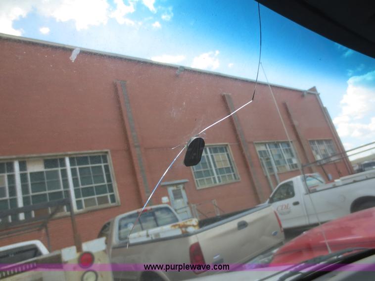 image for item F6864 1996 Ford F250 XL pickup truck