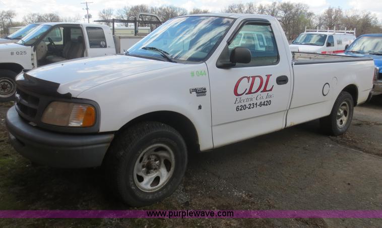 image for item F6865 1998 Ford F150 pickup truck