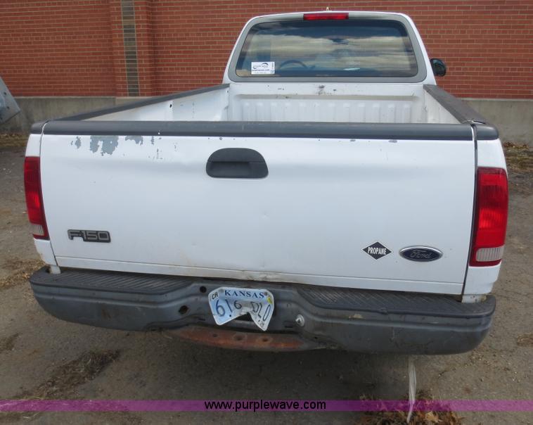 image for item F6865 1998 Ford F150 pickup truck