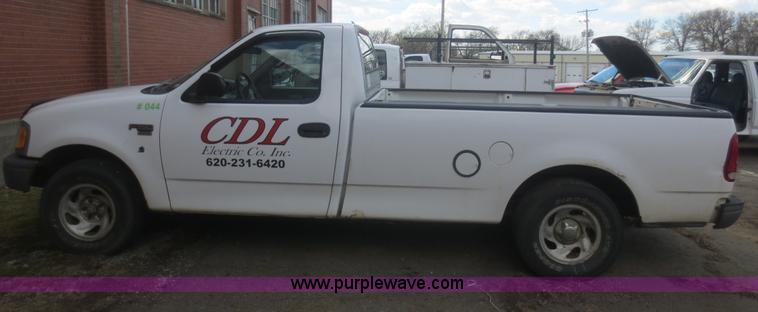 image for item F6865 1998 Ford F150 pickup truck