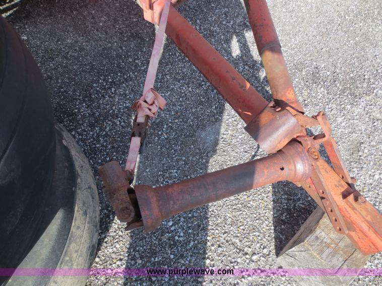 image for item F6868 Mccormick International 46 small square baler