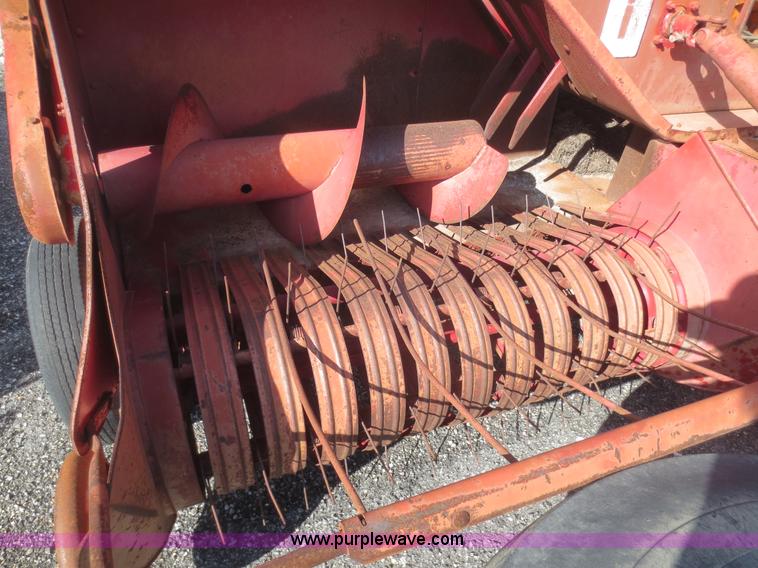 image for item F6868 Mccormick International 46 small square baler