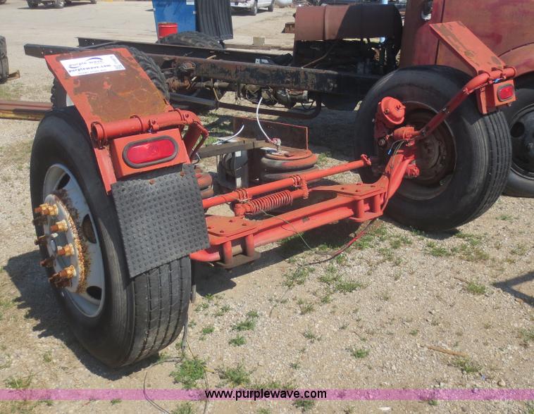 image for item F6876 Steerable tag axle