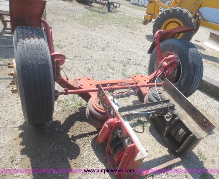 image for item F6876 Steerable tag axle