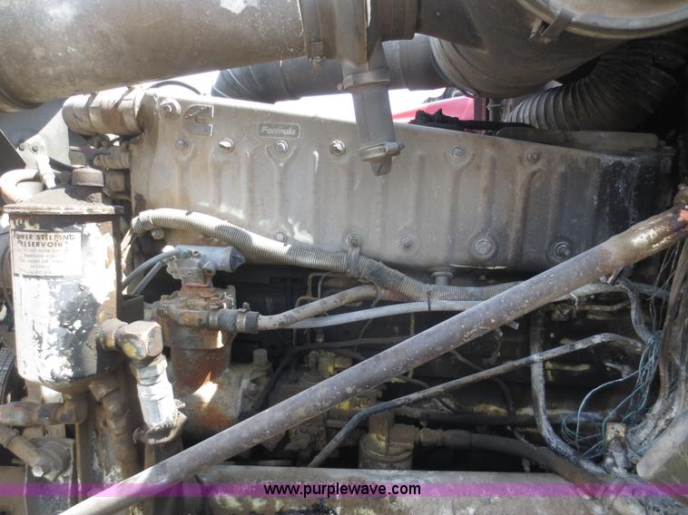 image for item F6879 1986 Freightliner FLC-64T dump truck