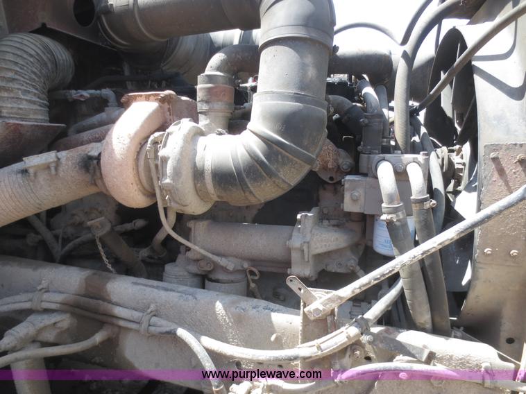 image for item F6879 1986 Freightliner FLC-64T dump truck