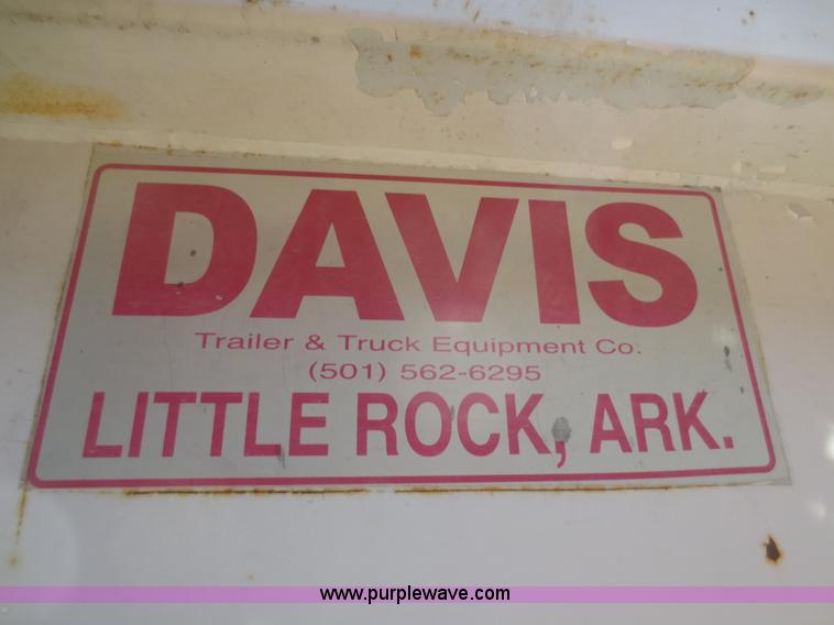 image for item F6880 1998 International 9200 dump truck