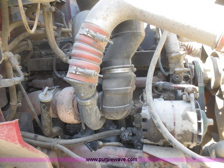 image for item F6880 1998 International 9200 dump truck