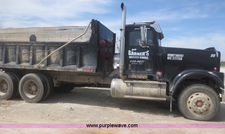 image for item F6881 1986 International F9370