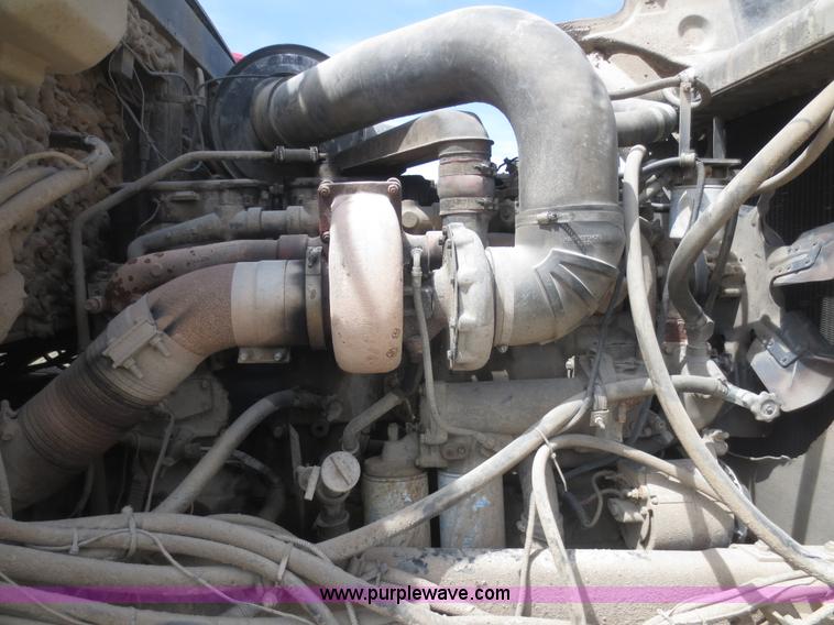 image for item F6881 1986 International F9370