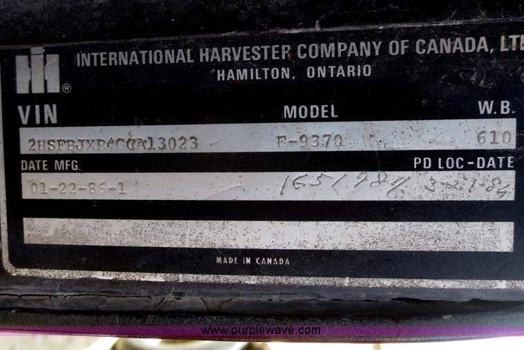 image for item F6881 1986 International F9370