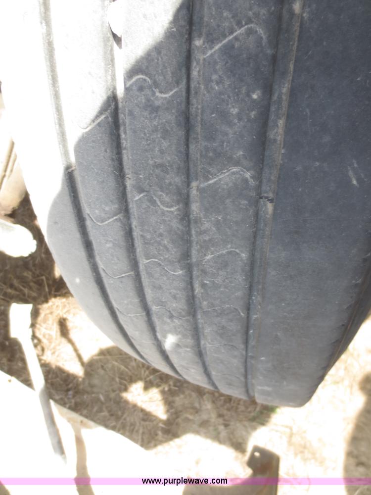 image for item F6883 1999 Peterbilt 377 dump truck