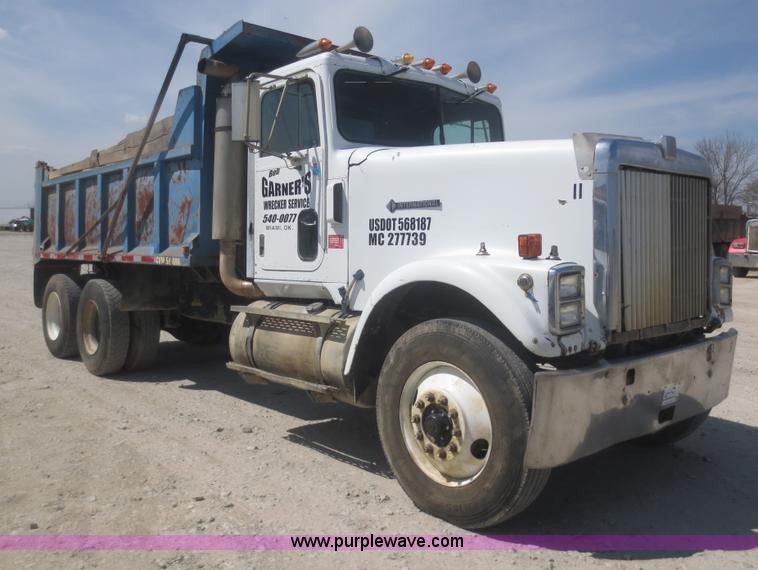 image for item F6886 1989 Freightliner FLC-64T dump truck