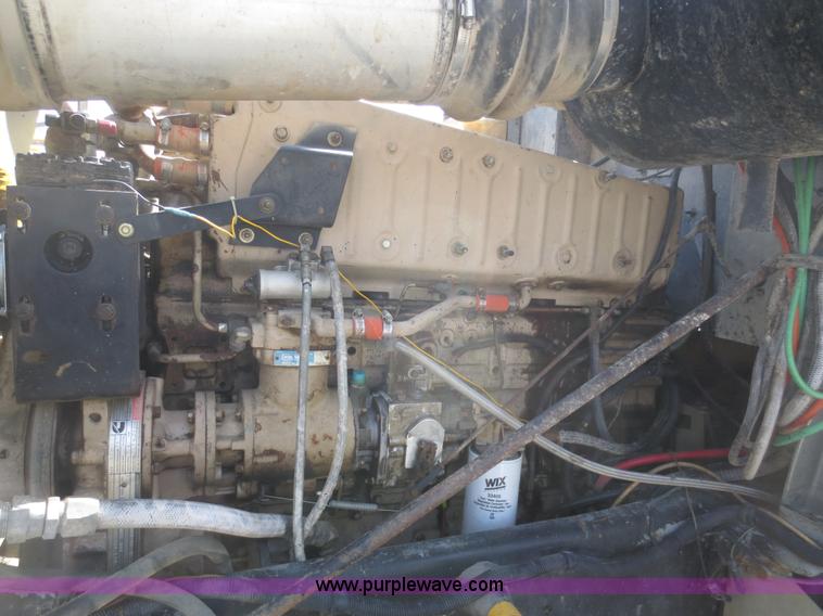 image for item F6886 1989 Freightliner FLC-64T dump truck