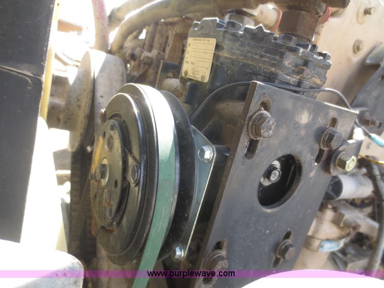 image for item F6886 1989 Freightliner FLC-64T dump truck