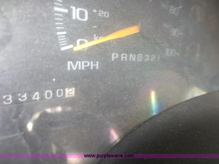 image for item F6890 1999 Chevrolet Tahoe Z-71 SUV