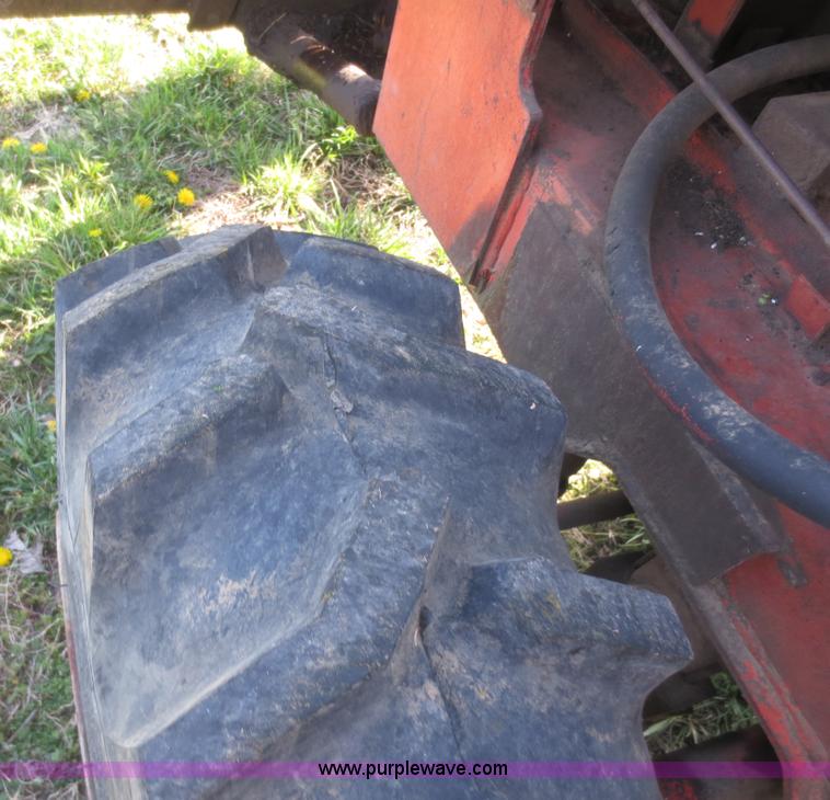 image for item F6896 Ditch Witch R65 trencher