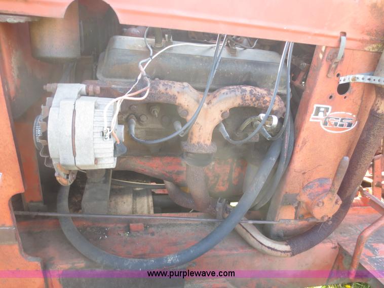 image for item F6896 Ditch Witch R65 trencher